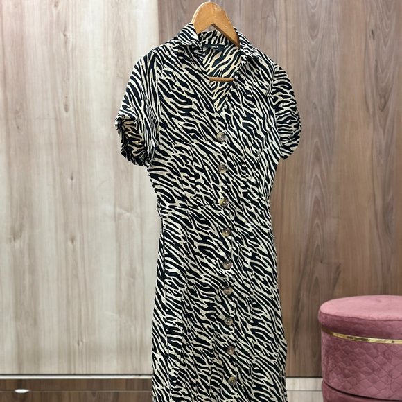 MAX Fashion Zebra Print Shirt Dress Size XS | Look Chic & Wild | Office wear - Picture 3 of 7